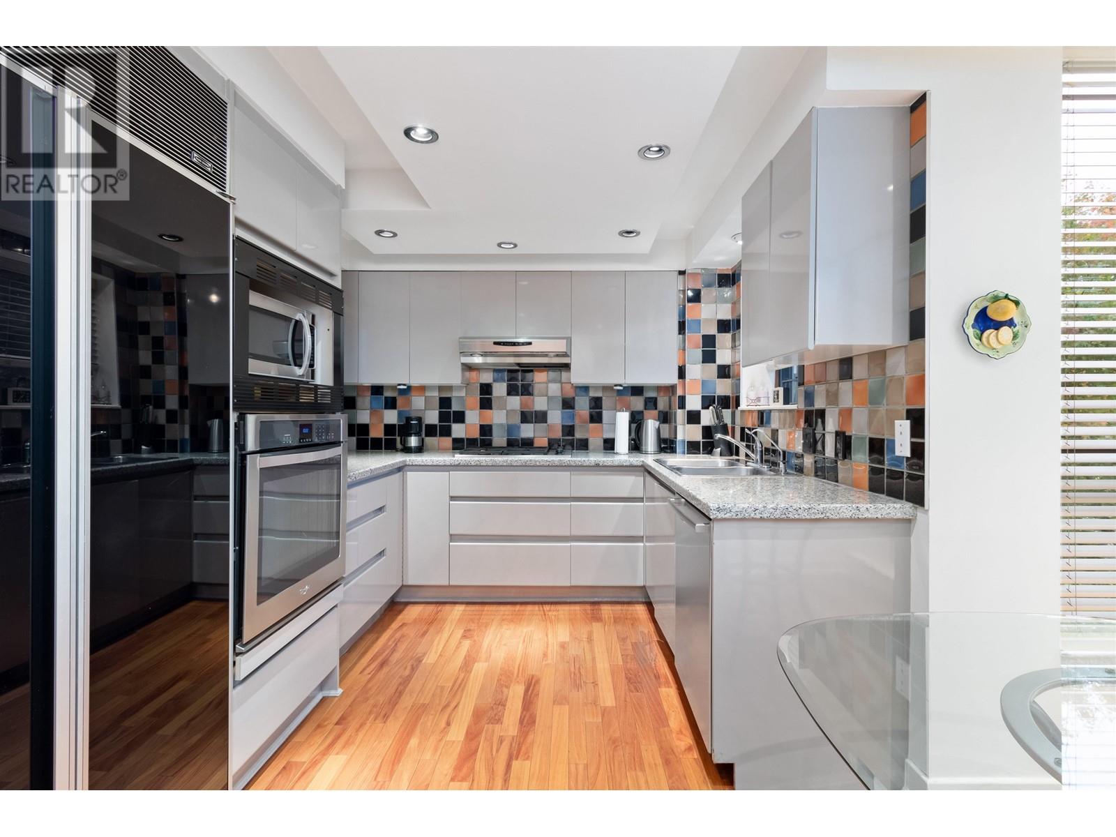 300 5890 Balsam Street, Vancouver, British Columbia  V6M 4B9 - Photo 6 - R2827950