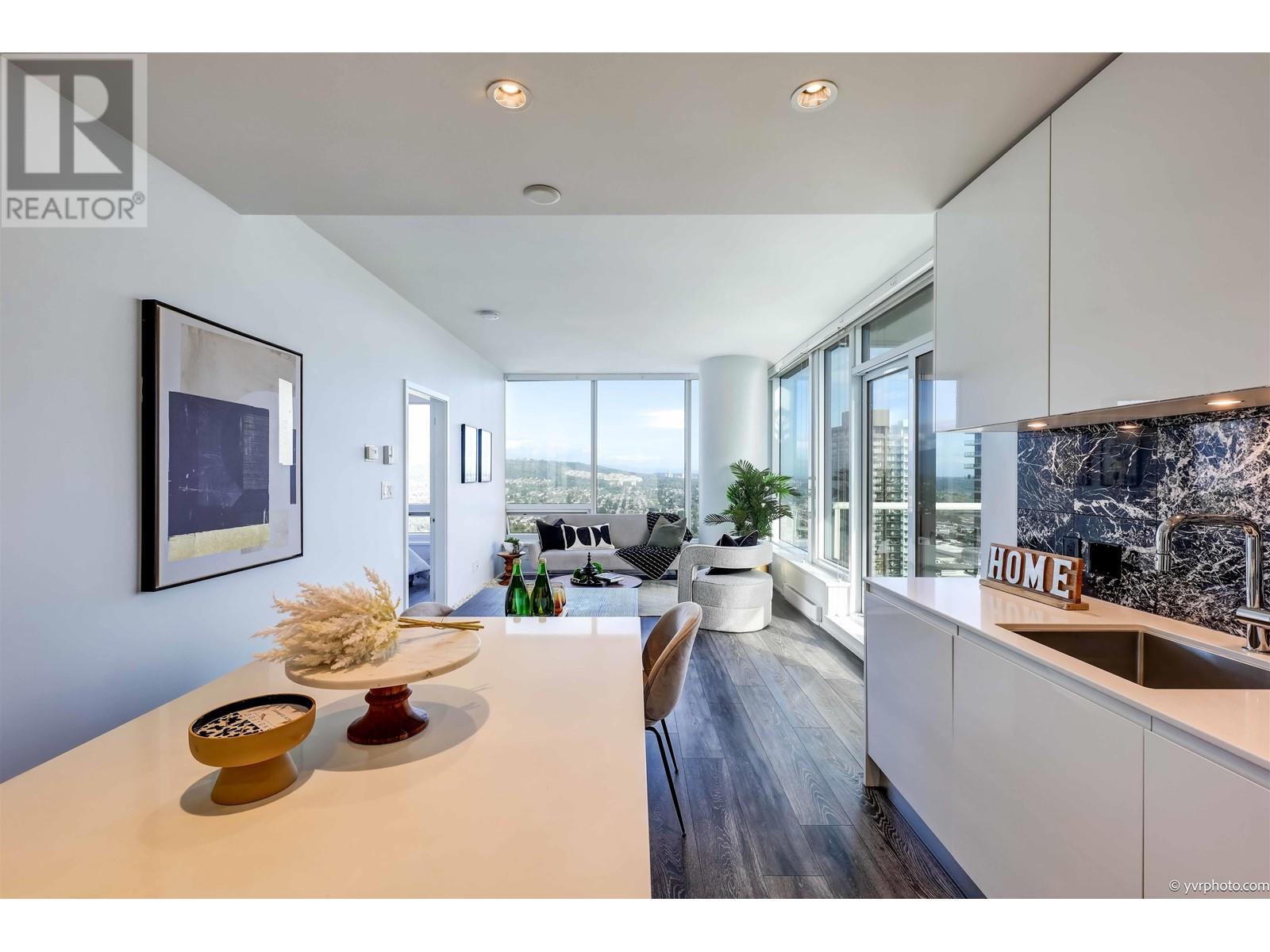 5504 4510 Halifax Way, Burnaby, British Columbia  V5C 0K4 - Photo 11 - R2827964