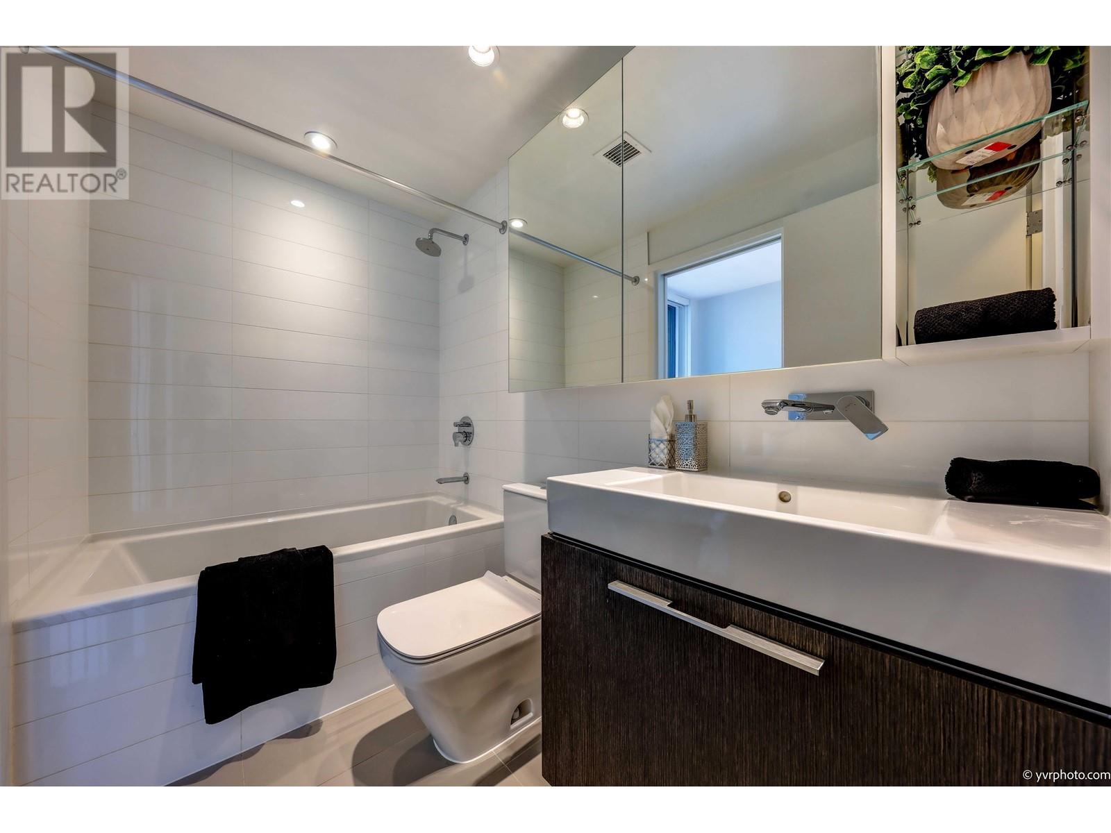 5504 4510 Halifax Way, Burnaby, British Columbia  V5C 0K4 - Photo 18 - R2827964