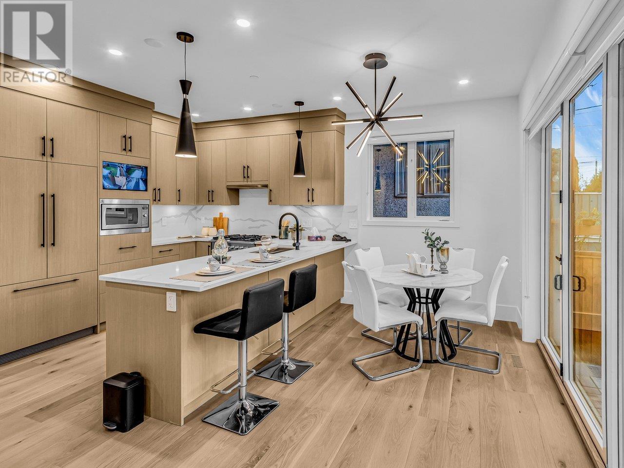 5094 Walden Street, Vancouver, British Columbia  V5W 2V7 - Photo 6 - R2827992