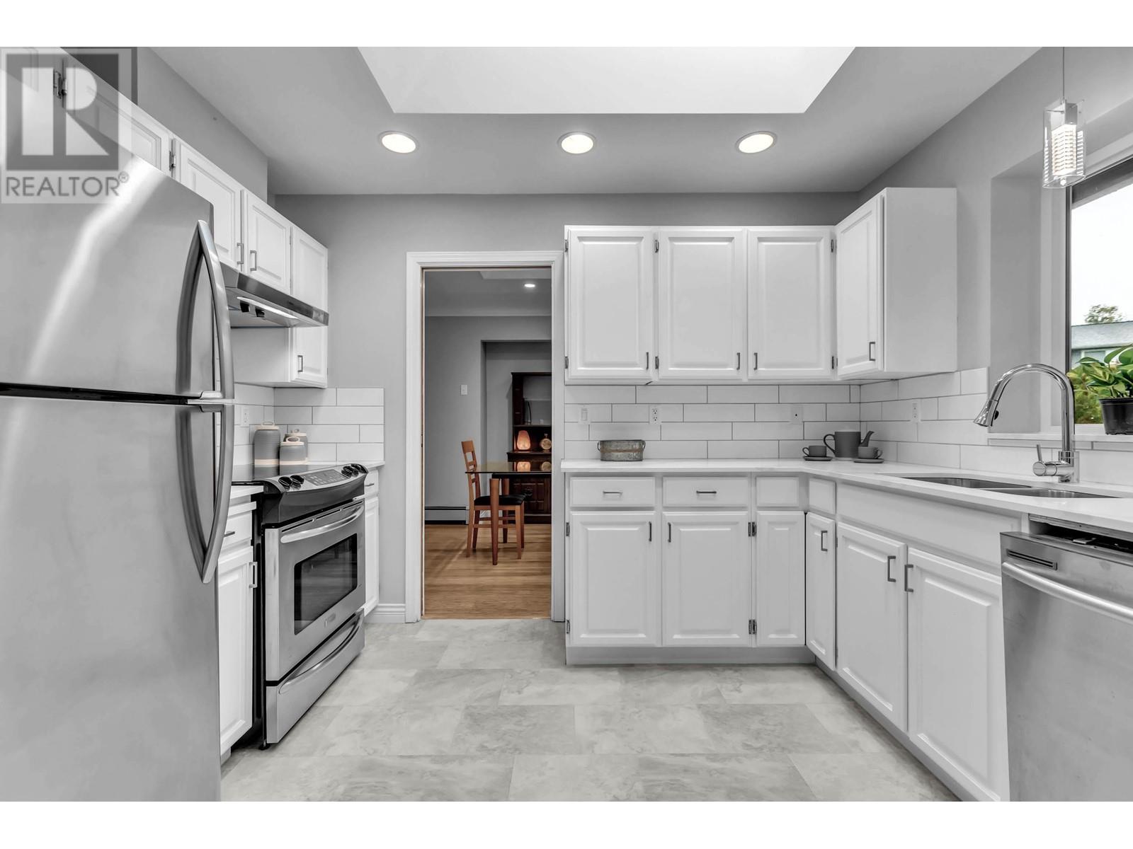 1281 Lynwood Avenue, Port Coquitlam, British Columbia  V3B 6H1 - Photo 17 - R2827947