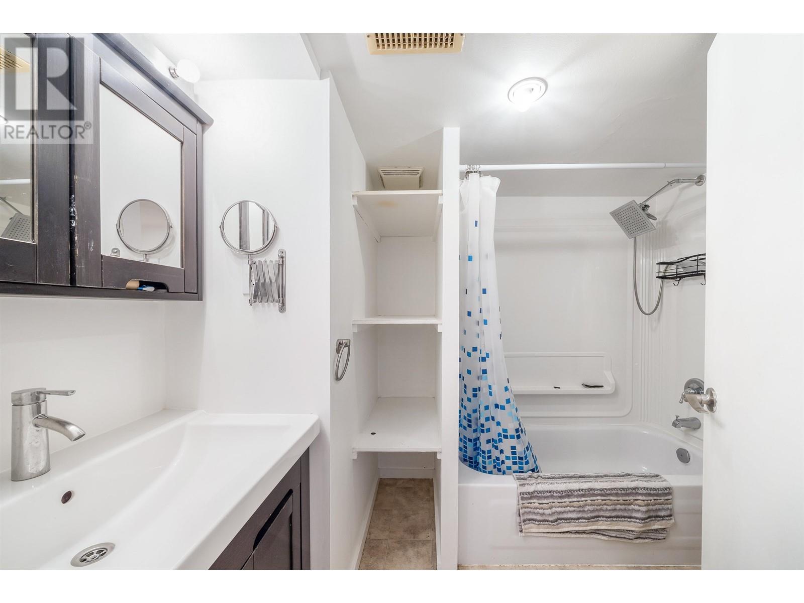 328 54 Street, Delta, British Columbia  V4M 3G5 - Photo 29 - R2827955