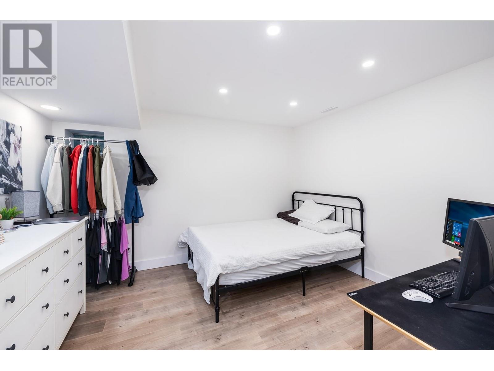 621 Seymour Court, North Vancouver, British Columbia  V7J 3S7 - Photo 28 - R2827970