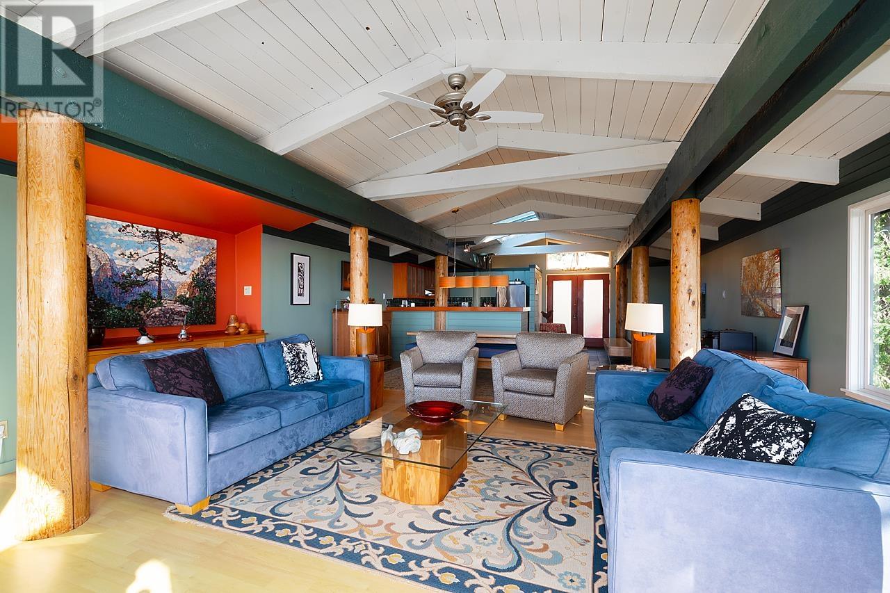 1616 Whitesails Drive, Bowen Island, British Columbia  V0N 1G2 - Photo 17 - R2828006