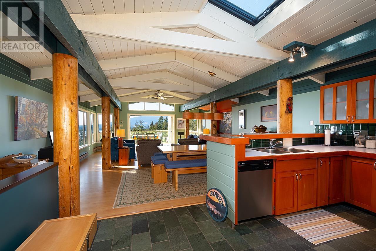 1616 Whitesails Drive, Bowen Island, British Columbia  V0N 1G2 - Photo 8 - R2828006