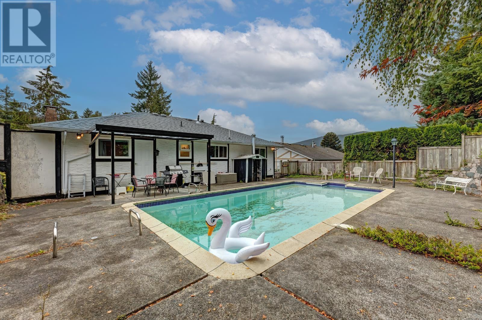 5240 Ranger Avenue, North Vancouver, British Columbia  V7R 3M6 - Photo 30 - R2827998