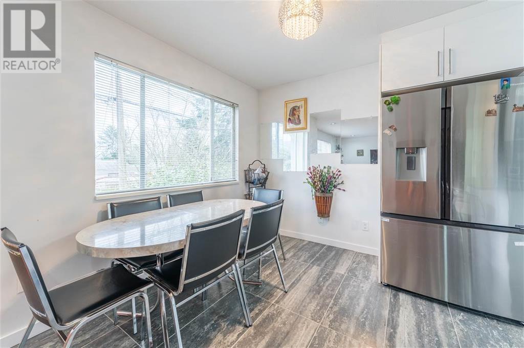 3151 Cambridge Street, Port Coquitlam, British Columbia  V3B 6N8 - Photo 6 - R2828003