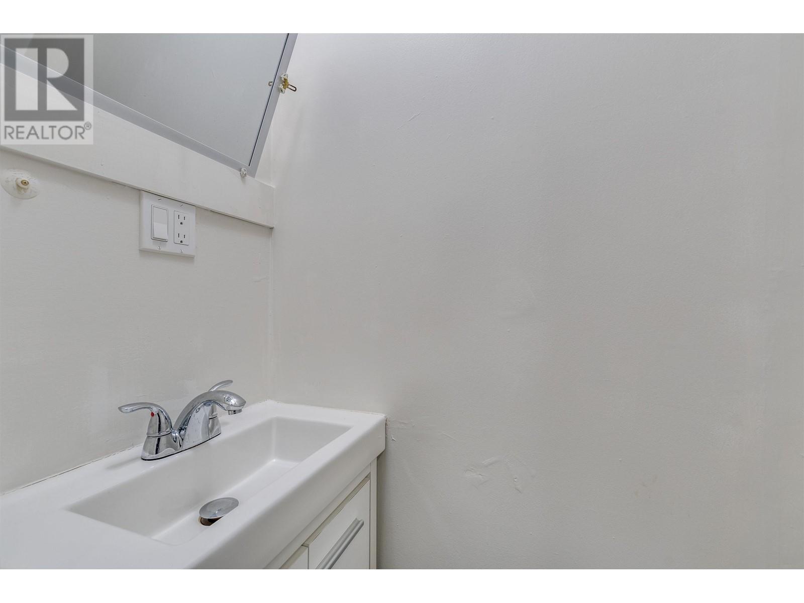 3151 Cambridge Street, Port Coquitlam, British Columbia  V3B 6N8 - Photo 18 - R2828003