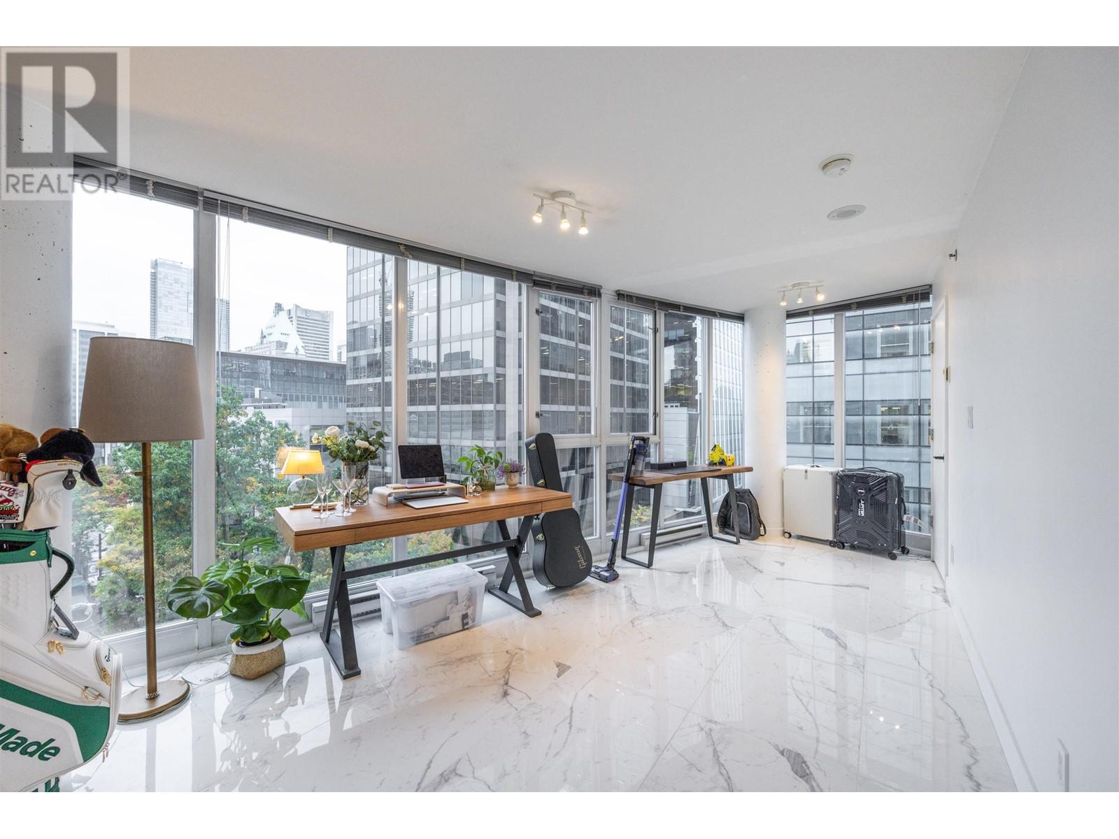 704 822 Seymour Street, Vancouver, British Columbia  V6B 1L7 - Photo 5 - R2827521