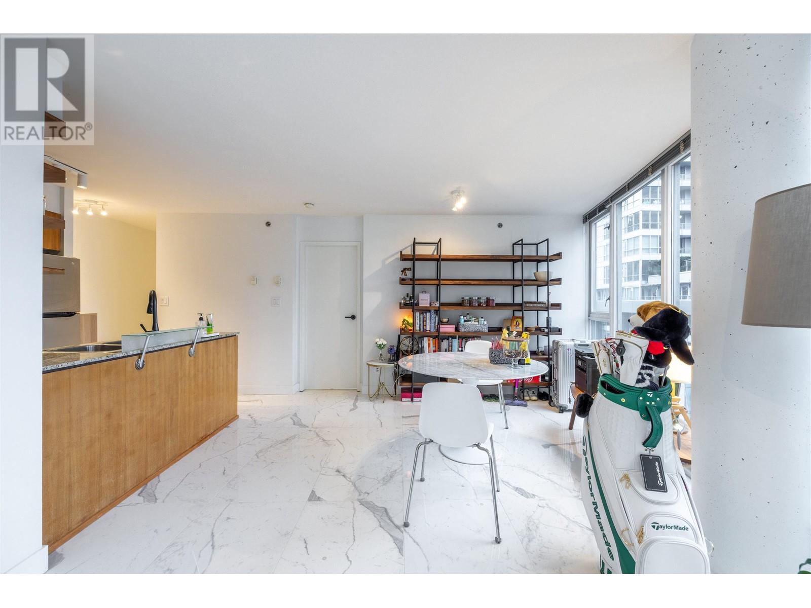 704 822 Seymour Street, Vancouver, British Columbia  V6B 1L7 - Photo 7 - R2827521