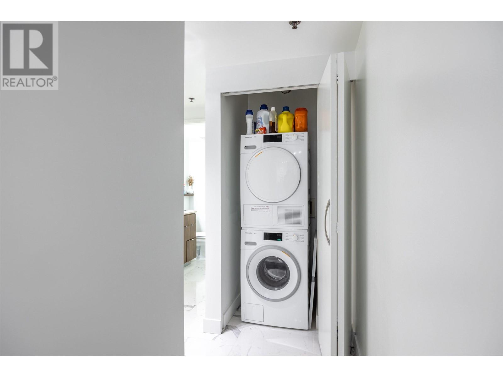 704 822 Seymour Street, Vancouver, British Columbia  V6B 1L7 - Photo 17 - R2827521