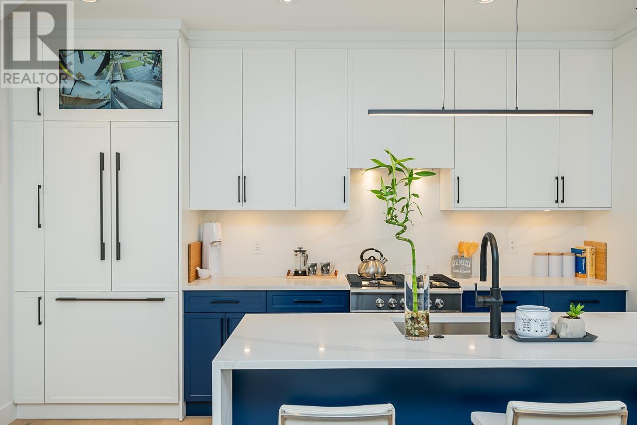 4552 Inverness Street, Vancouver, British Columbia  V5V 4X4 - Photo 11 - R2827882