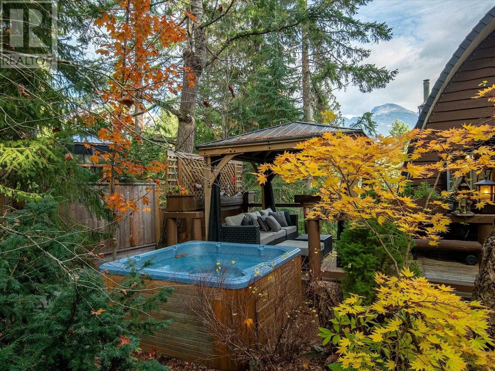 9480 Emerald Drive, Whistler, British Columbia  V8E 0G5 - Photo 15 - R2827816