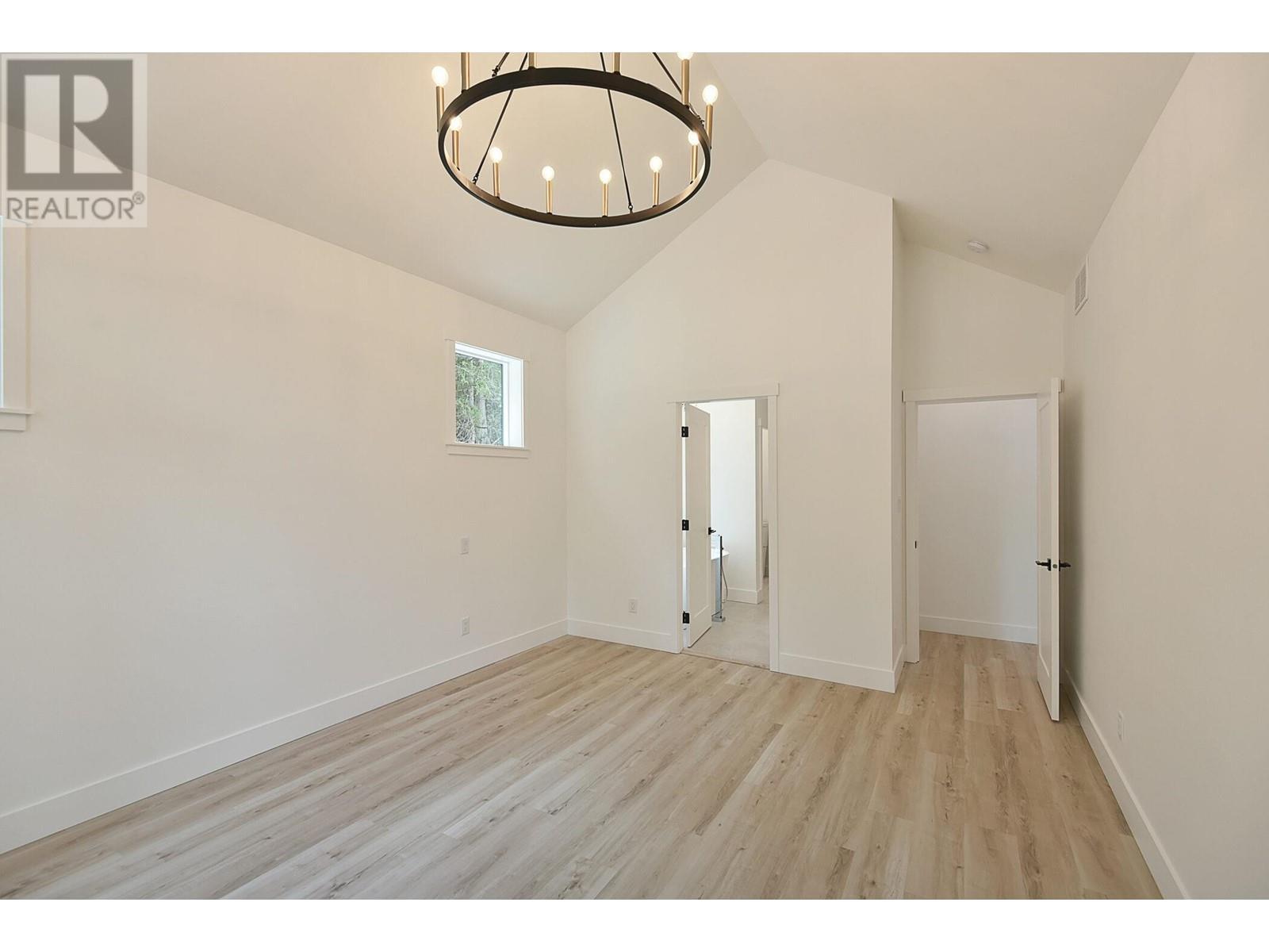 3008 Green Way, Roberts Creek, British Columbia  V0N 2W4 - Photo 17 - R2775591