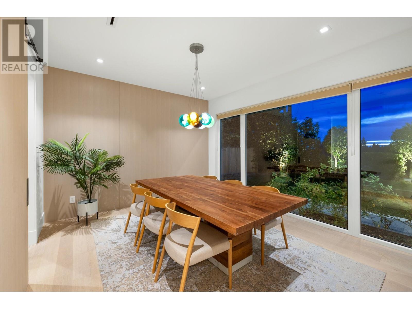 3908 Glenview Crescent, North Vancouver, British Columbia  V7R 3G3 - Photo 19 - R2824945