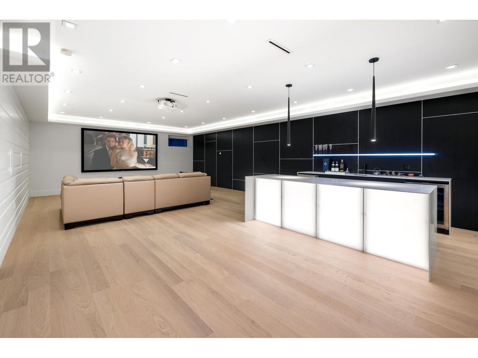 3908 Glenview Crescent, North Vancouver, British Columbia  V7R 3G3 - Photo 23 - R2824945