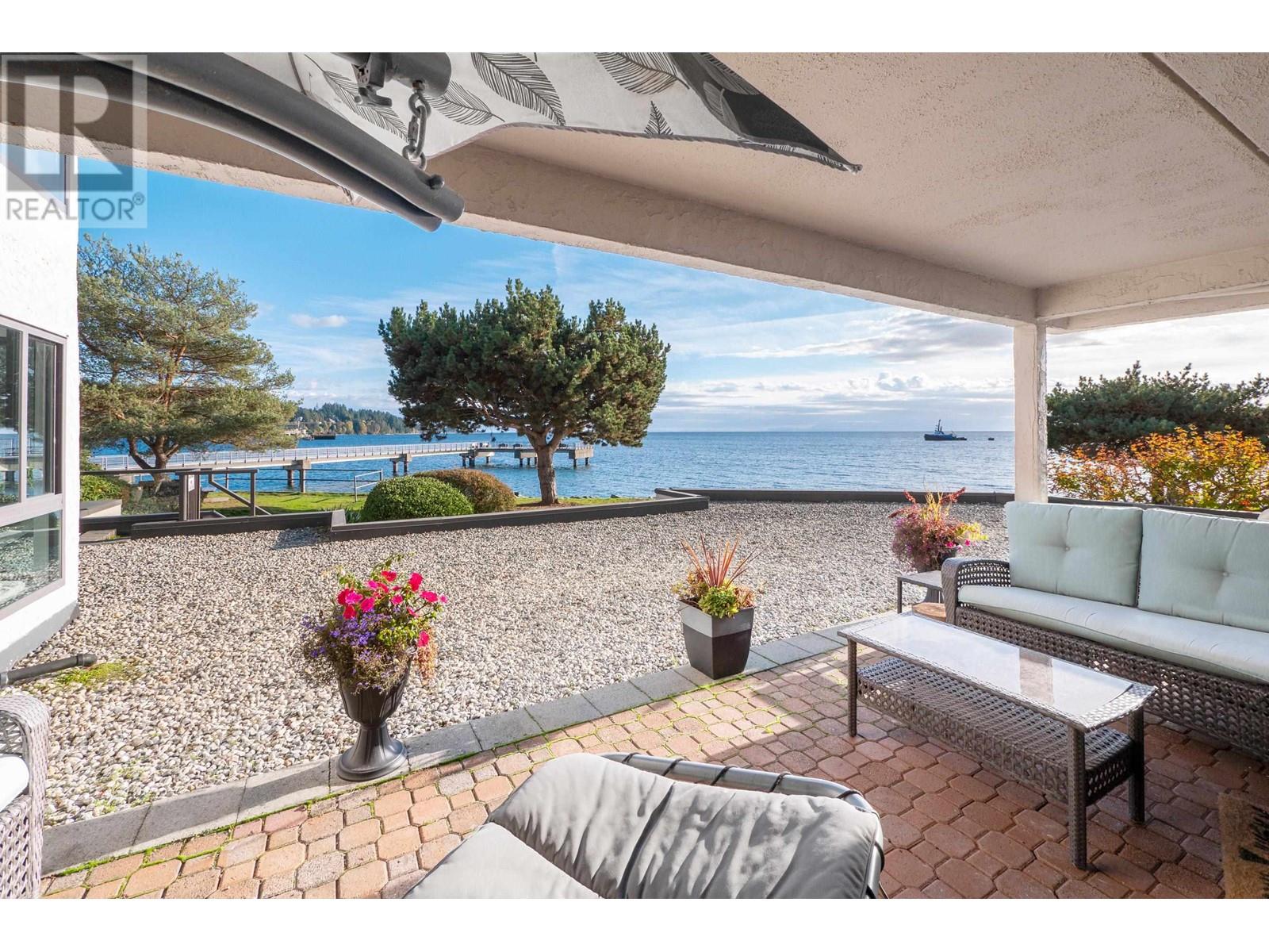 104 5477 WHARF AVENUE, sechelt, British Columbia