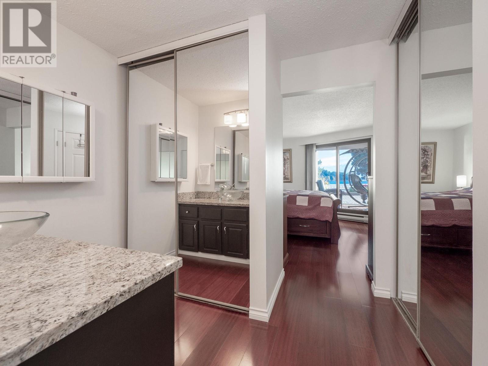 104 5477 Wharf Avenue, Sechelt, British Columbia  V7Z 0H5 - Photo 15 - R2828020