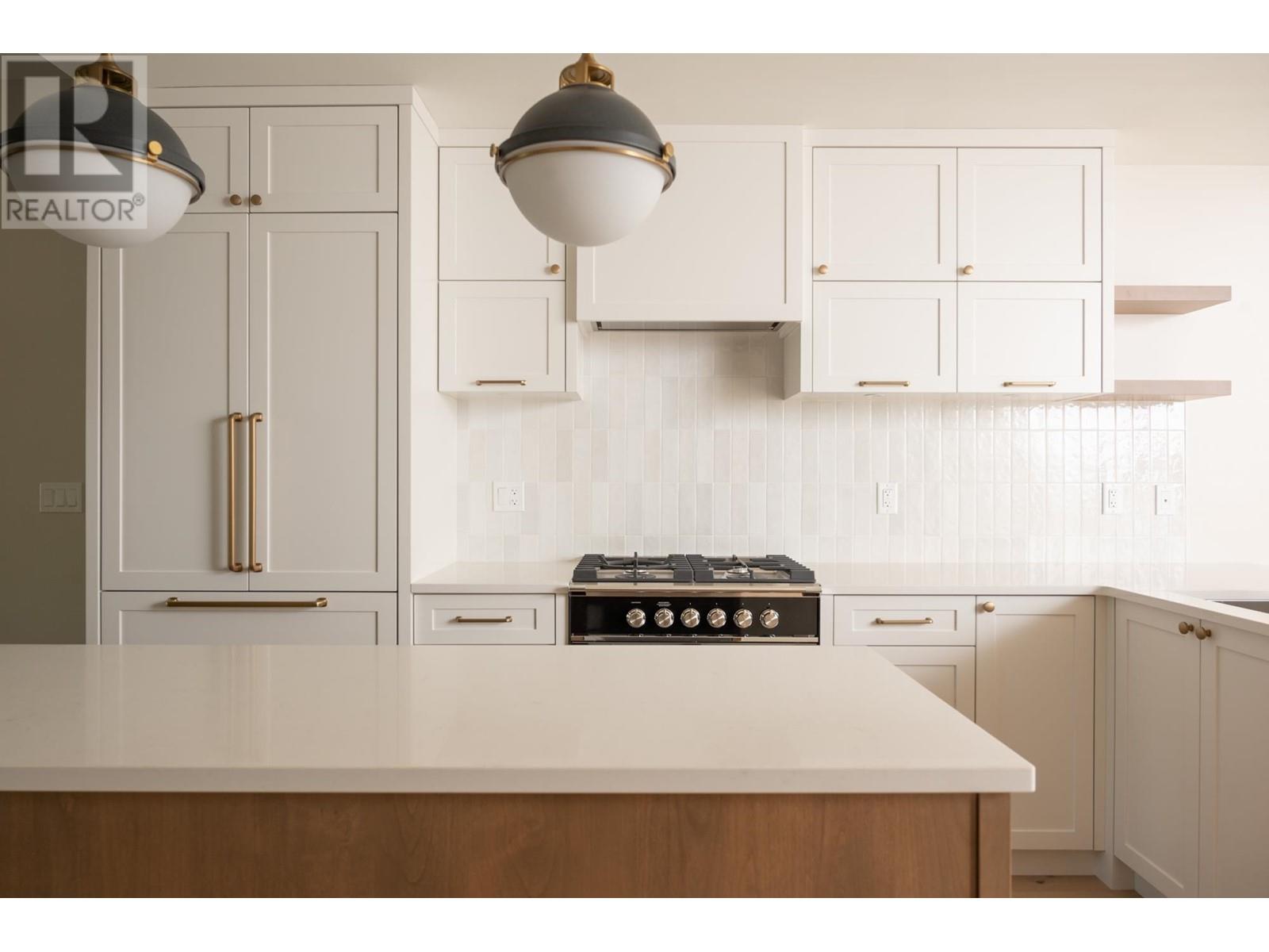 1 1456 W 45TH AVENUE, vancouver, British Columbia