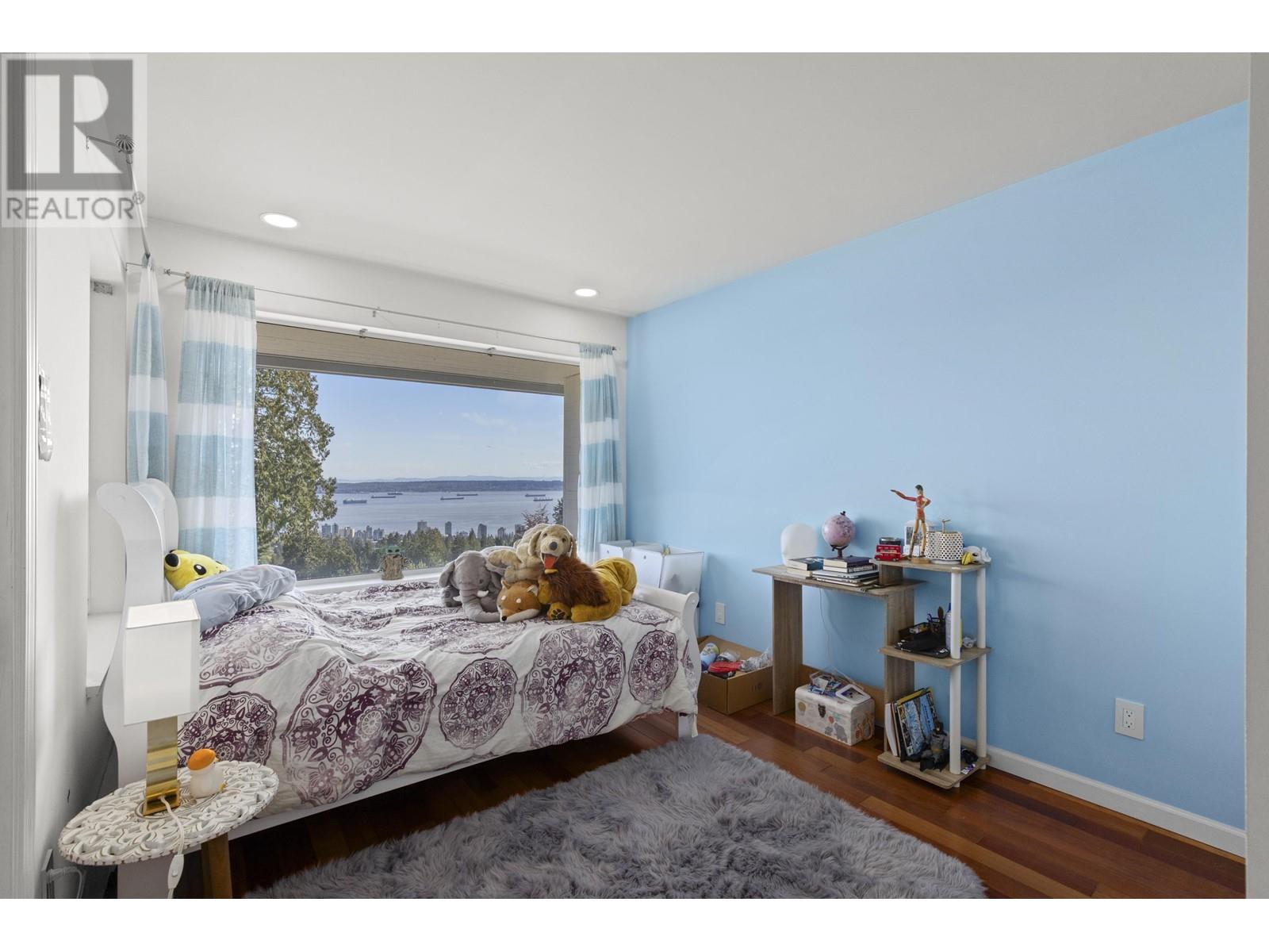 2206 Westhill Drive, West Vancouver, British Columbia  V7S 2Z5 - Photo 23 - R2828013