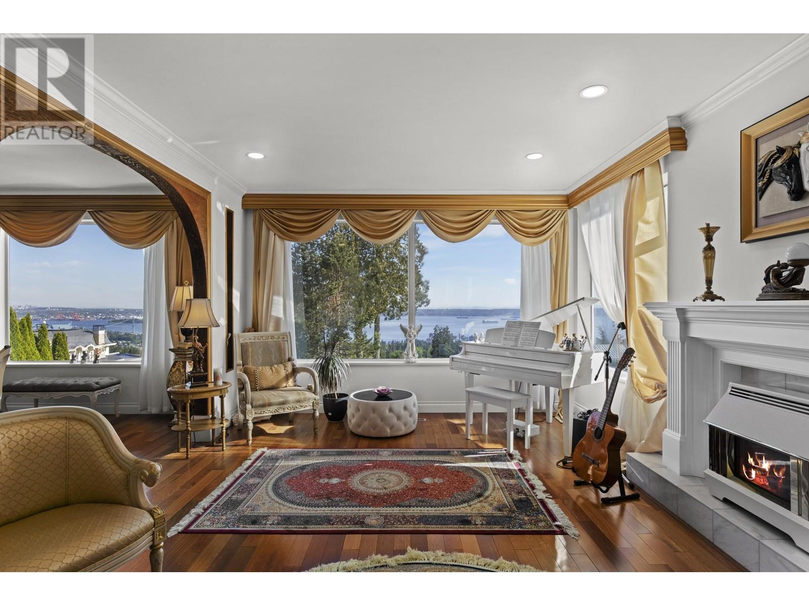 2206 Westhill Drive, West Vancouver, British Columbia  V7S 2Z5 - Photo 6 - R2828013