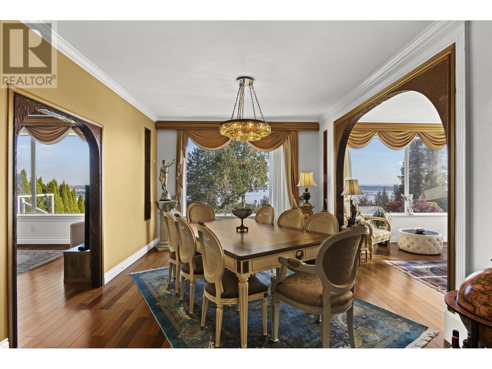 2206 Westhill Drive, West Vancouver, British Columbia  V7S 2Z5 - Photo 9 - R2828013