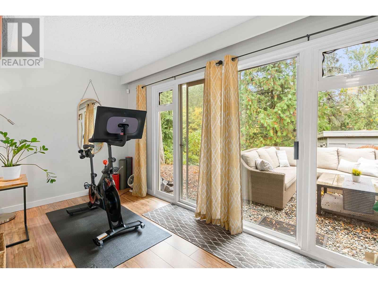 2052 Mackay Avenue, North Vancouver, British Columbia  V7P 2M7 - Photo 27 - R2828027