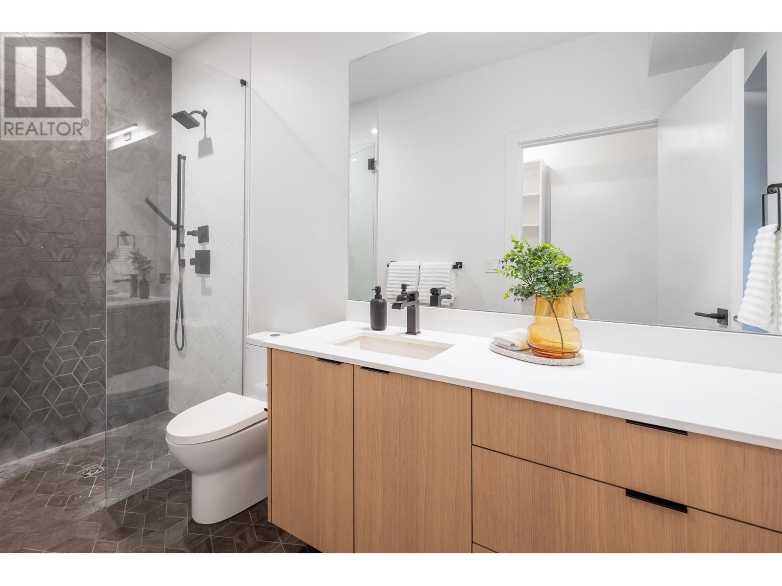 1136 E 22nd Avenue, Vancouver, British Columbia  V5V 1W4 - Photo 27 - R2828046
