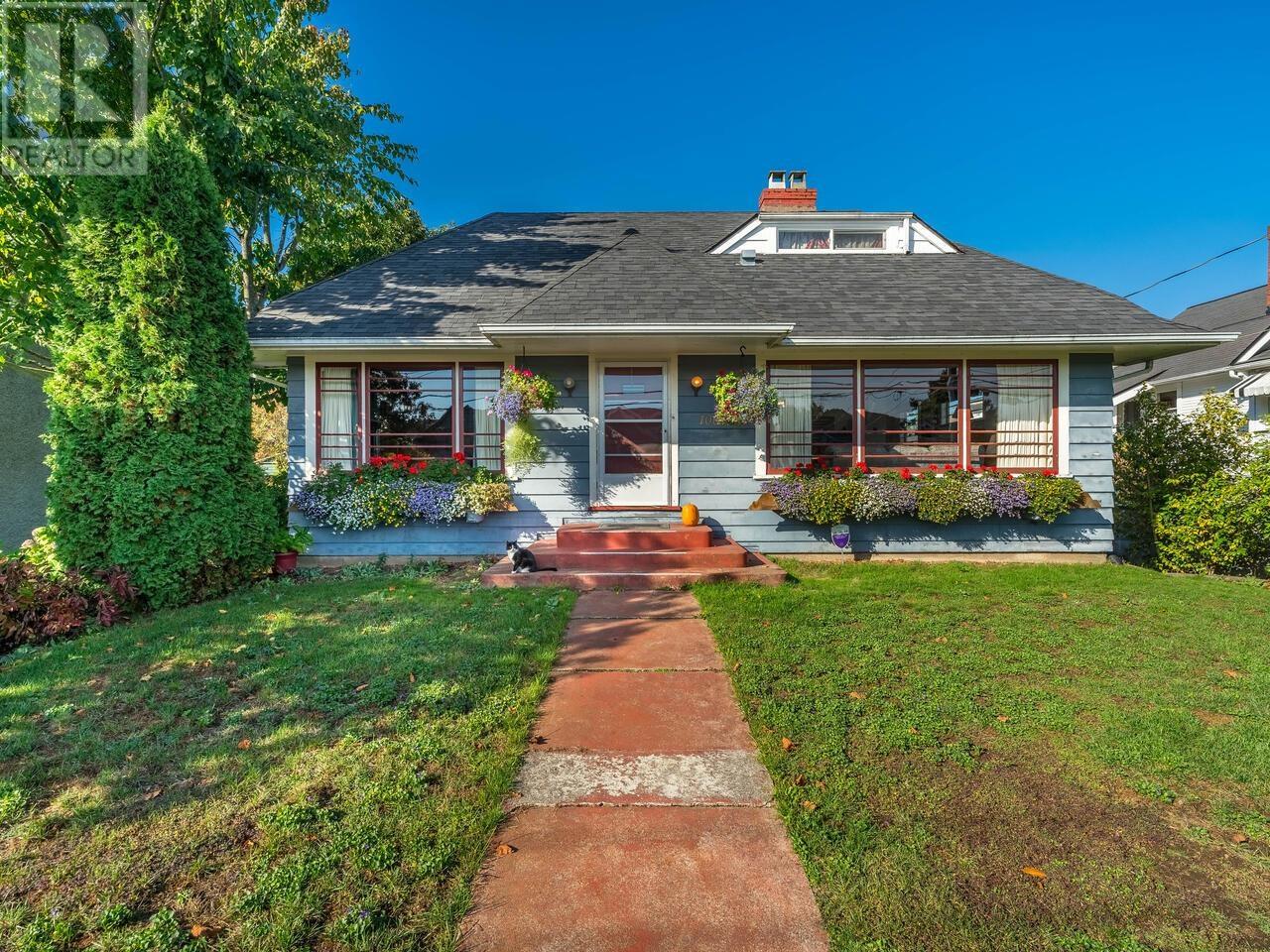 1007 Edinburgh Street, New Westminster, British Columbia  V3M 2V4 - Photo 3 - R2828069