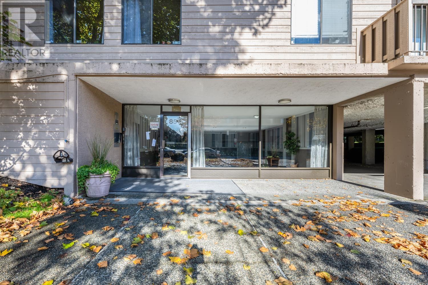 302 8511 Ackroyd Road, Richmond, British Columbia  V6X 3E7 - Photo 5 - R2827142