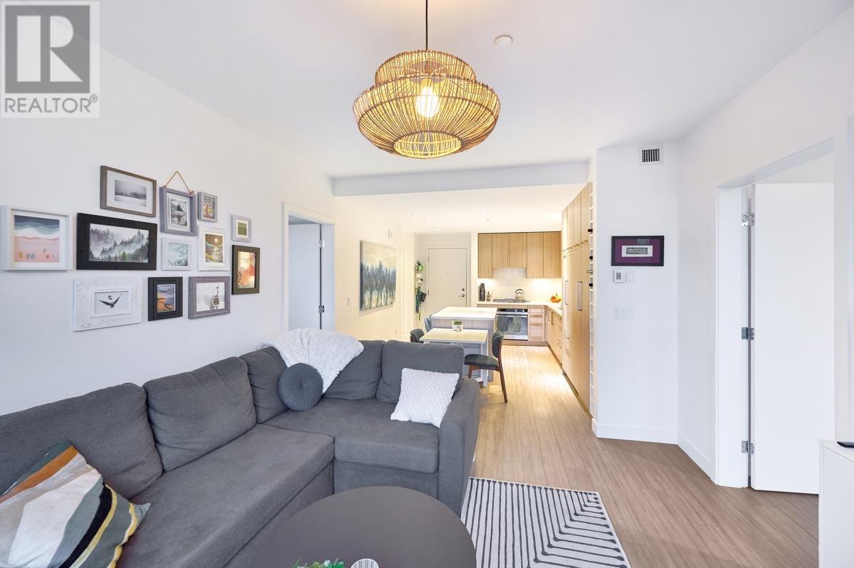 307 733 E 3rd Street, North Vancouver, British Columbia  V7L 1G8 - Photo 9 - R2826562