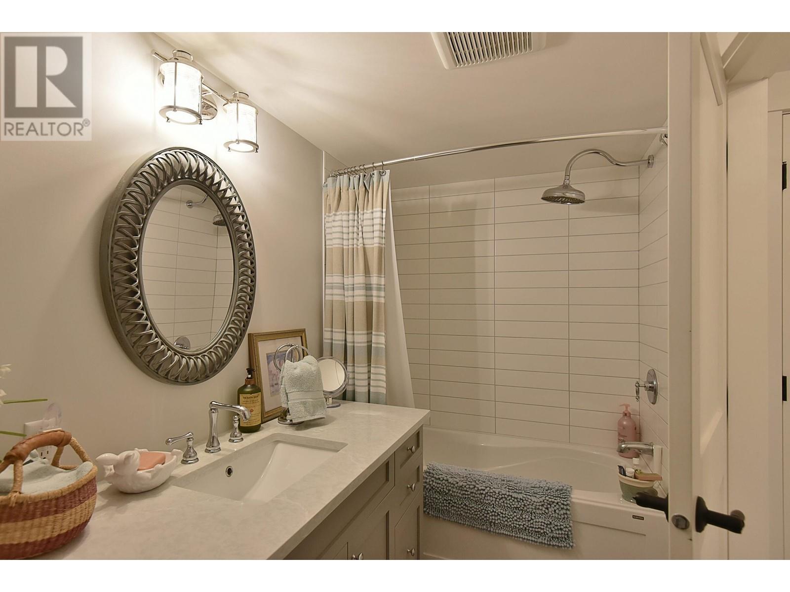 6368 Samron Road, Sechelt, British Columbia  V7Z 0N6 - Photo 29 - R2825834