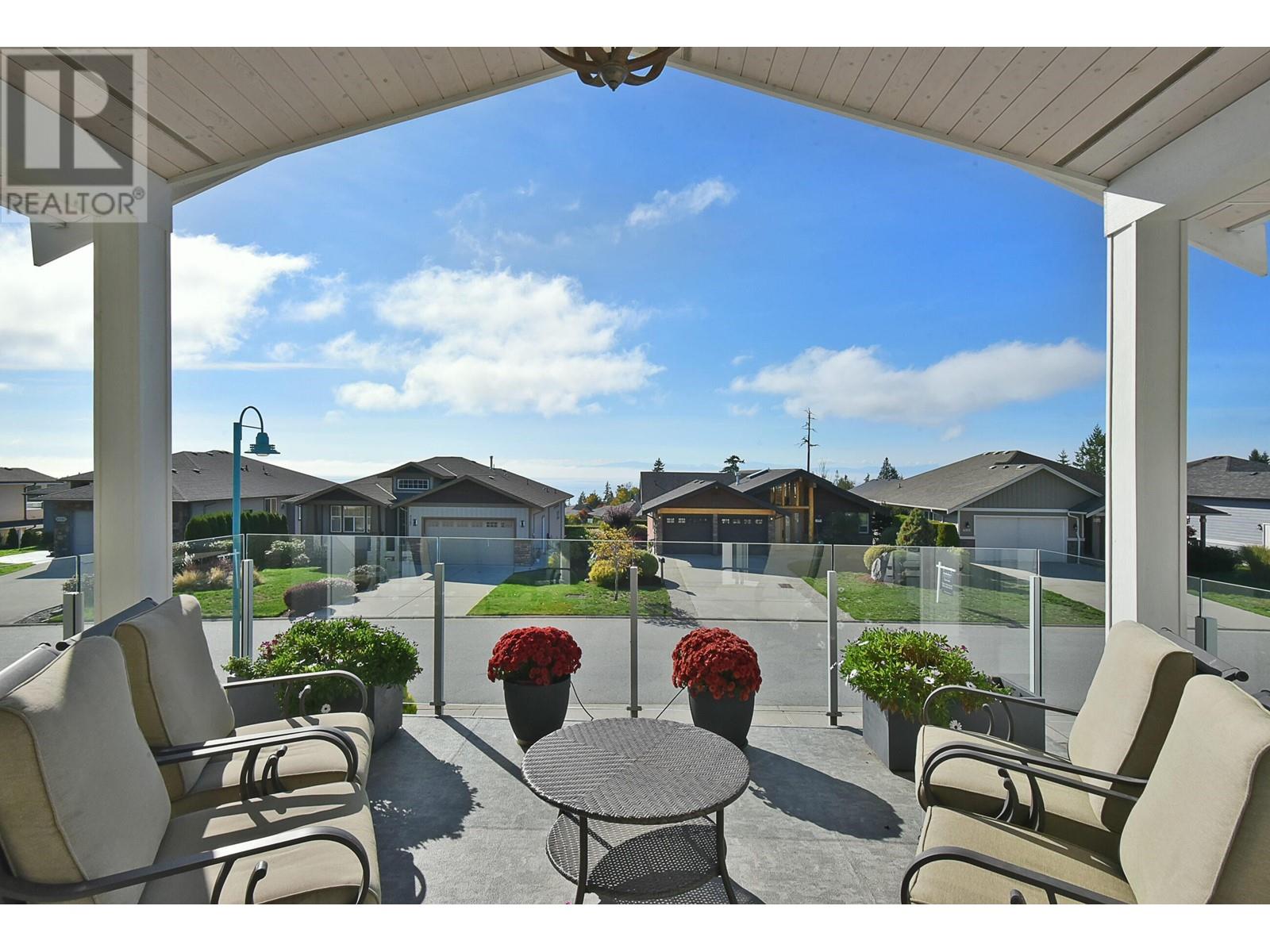 6368 Samron Road, Sechelt, British Columbia  V7Z 0N6 - Photo 15 - R2825834