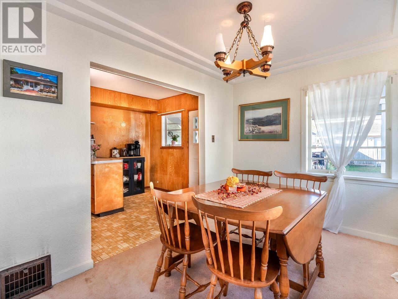 1007 Edinburgh Street, New Westminster, British Columbia  V3M 2V4 - Photo 7 - R2828069