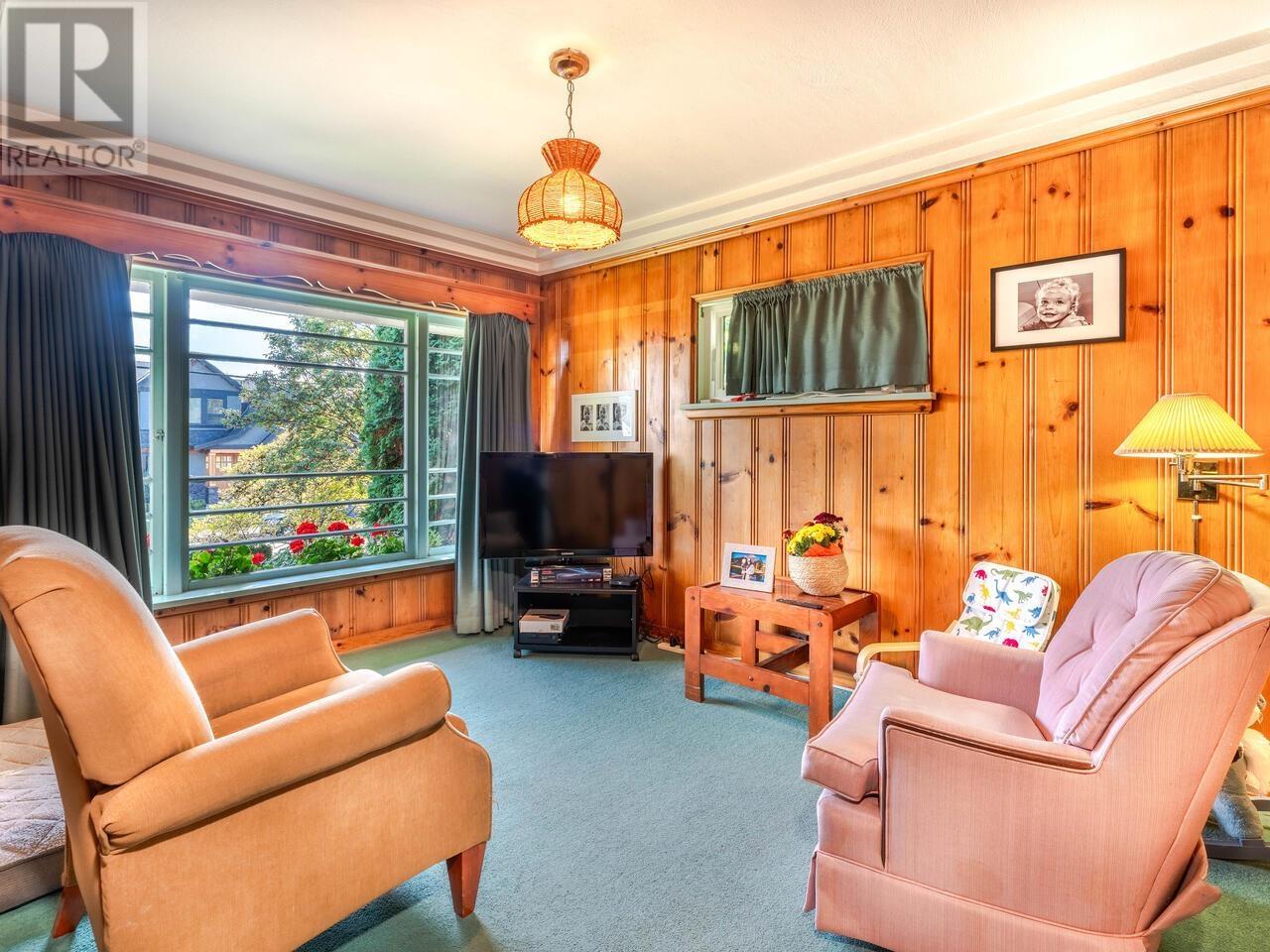 1007 Edinburgh Street, New Westminster, British Columbia  V3M 2V4 - Photo 16 - R2828069
