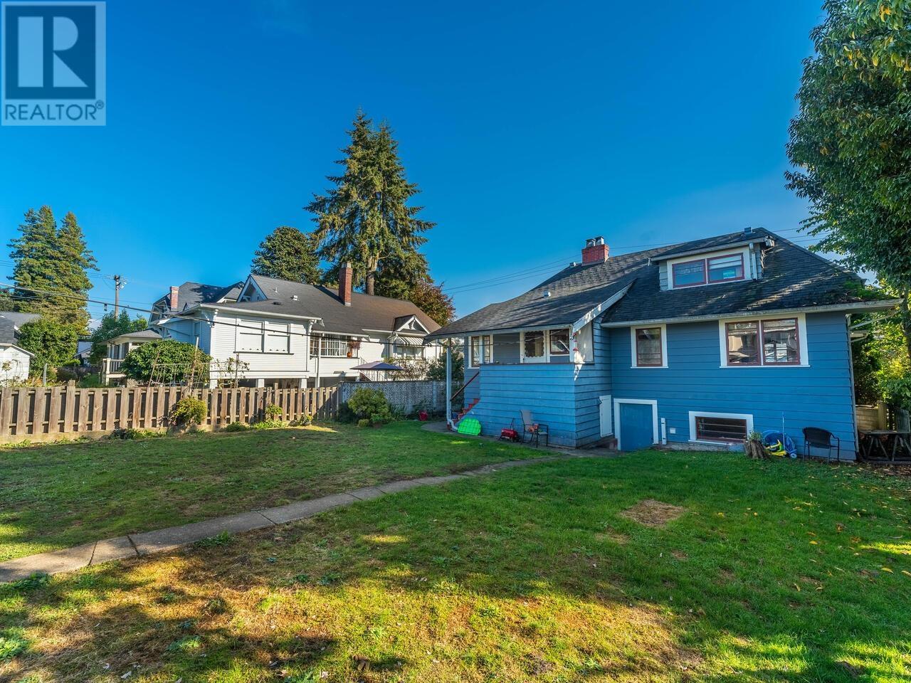 1007 Edinburgh Street, New Westminster, British Columbia  V3M 2V4 - Photo 24 - R2828069