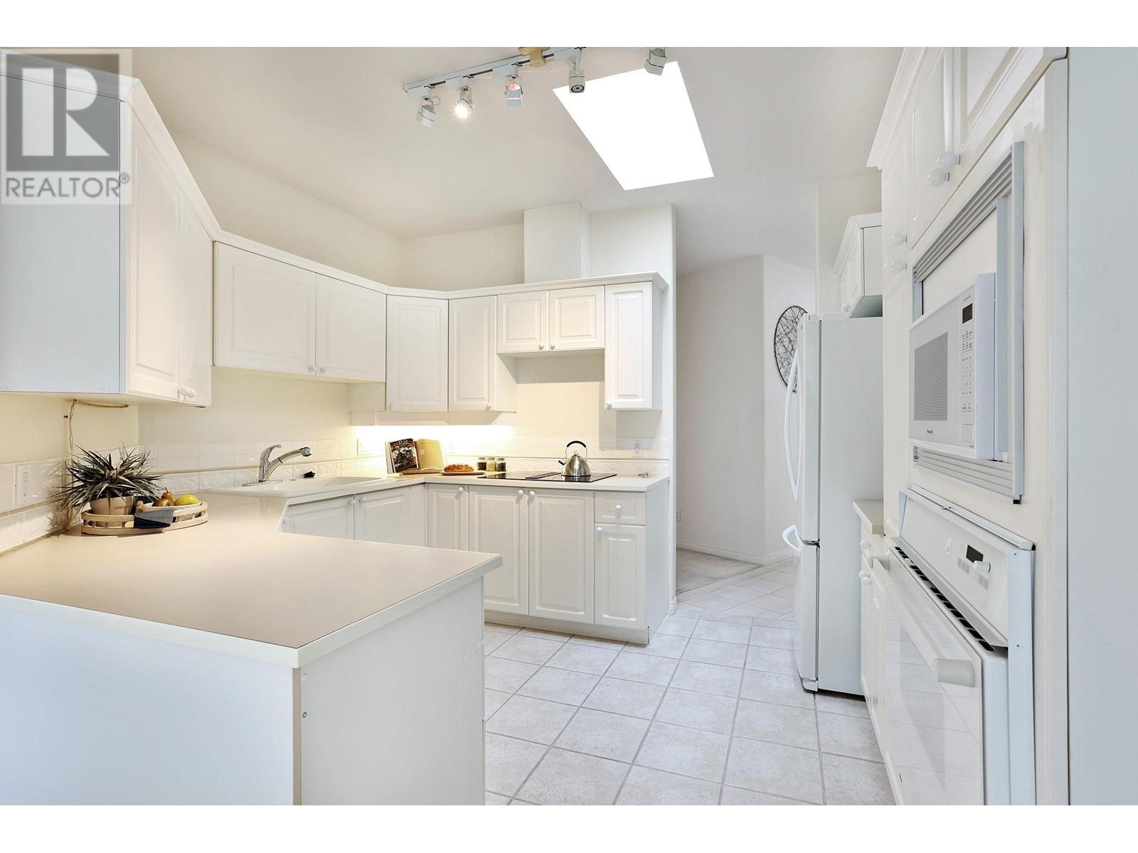 405 1300 Hunter Road, Delta, British Columbia  V4L 1Y8 - Photo 6 - R2828035