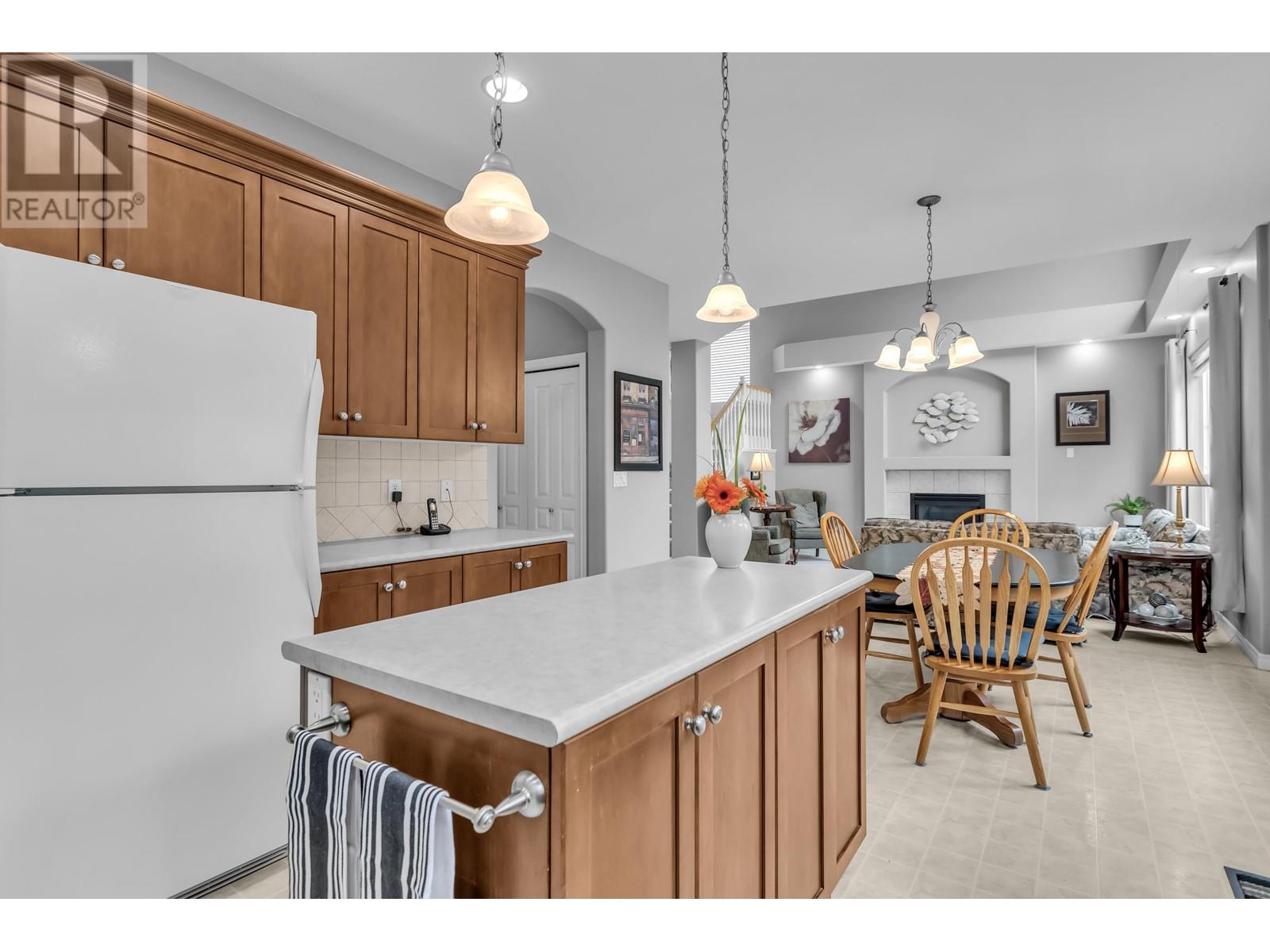 24090 Hill Avenue, Maple Ridge, British Columbia  V2W 1Z9 - Photo 14 - R2815725