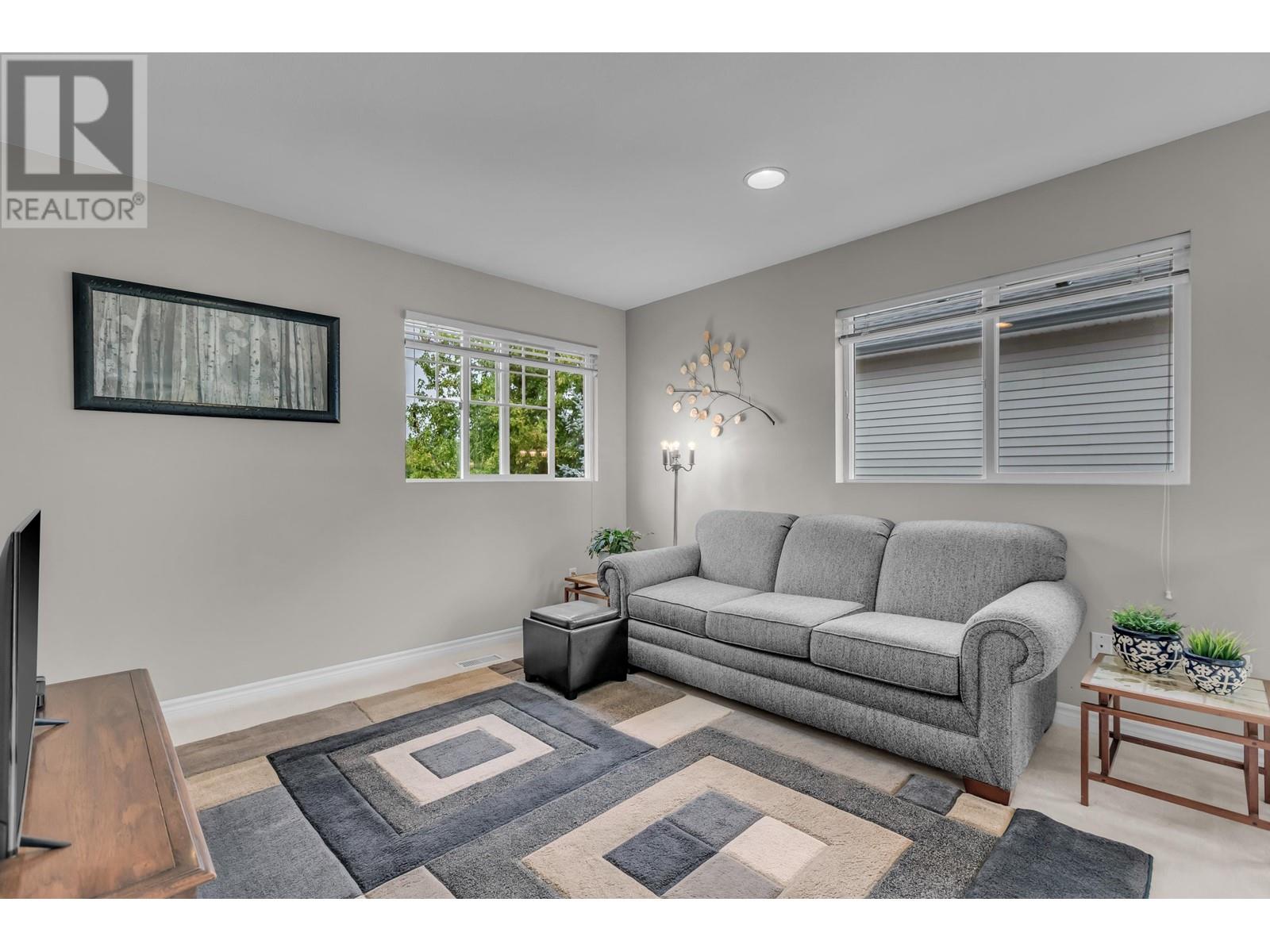 24090 Hill Avenue, Maple Ridge, British Columbia  V2W 1Z9 - Photo 18 - R2815725