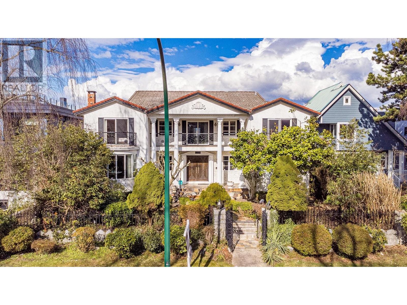 4419 W 5th Avenue, Vancouver, British Columbia  V6R 1S4 - Photo 2 - R2819577