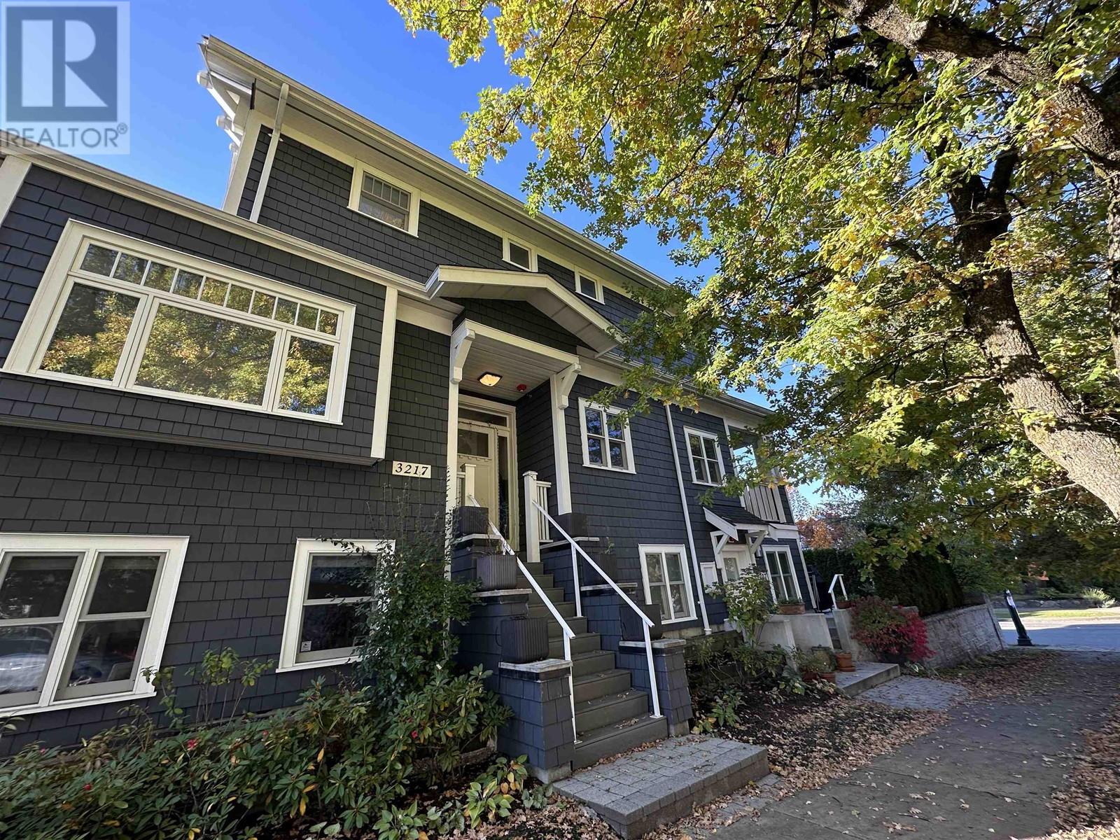 3217 COLUMBIA STREET, vancouver, British Columbia