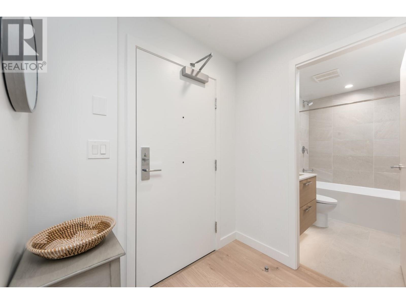 1305 2181 Madison Avenue, Burnaby, British Columbia  V5C 0N4 - Photo 11 - R2828076