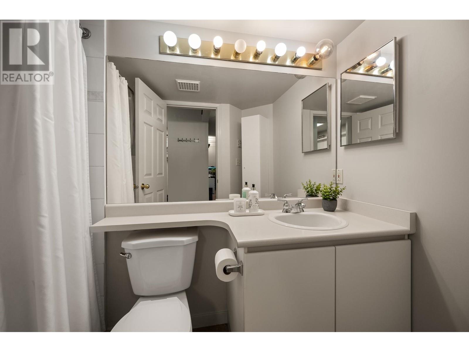 203 4990 Mcgeer Street, Vancouver, British Columbia  V5R 6C1 - Photo 9 - R2828097