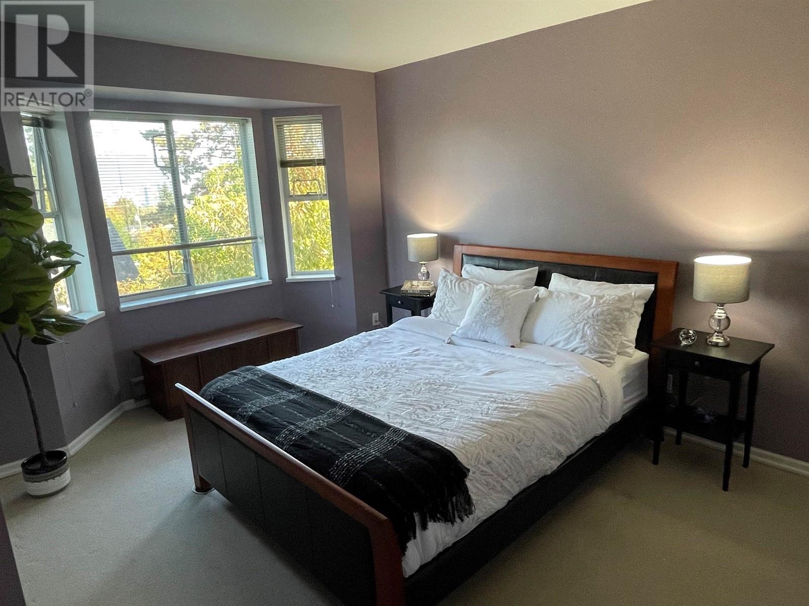 306 5565 Barker Avenue, Burnaby, British Columbia  V5H 2N8 - Photo 9 - R2828105