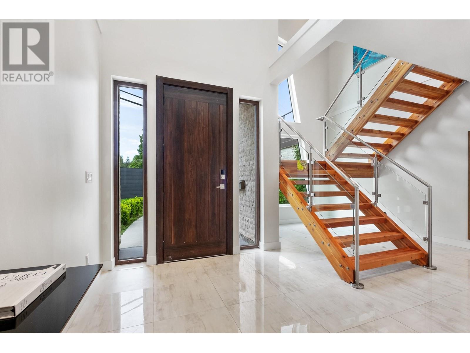 3606 Edgemont Boulevard, North Vancouver, British Columbia  V7R 2P7 - Photo 14 - R2828092
