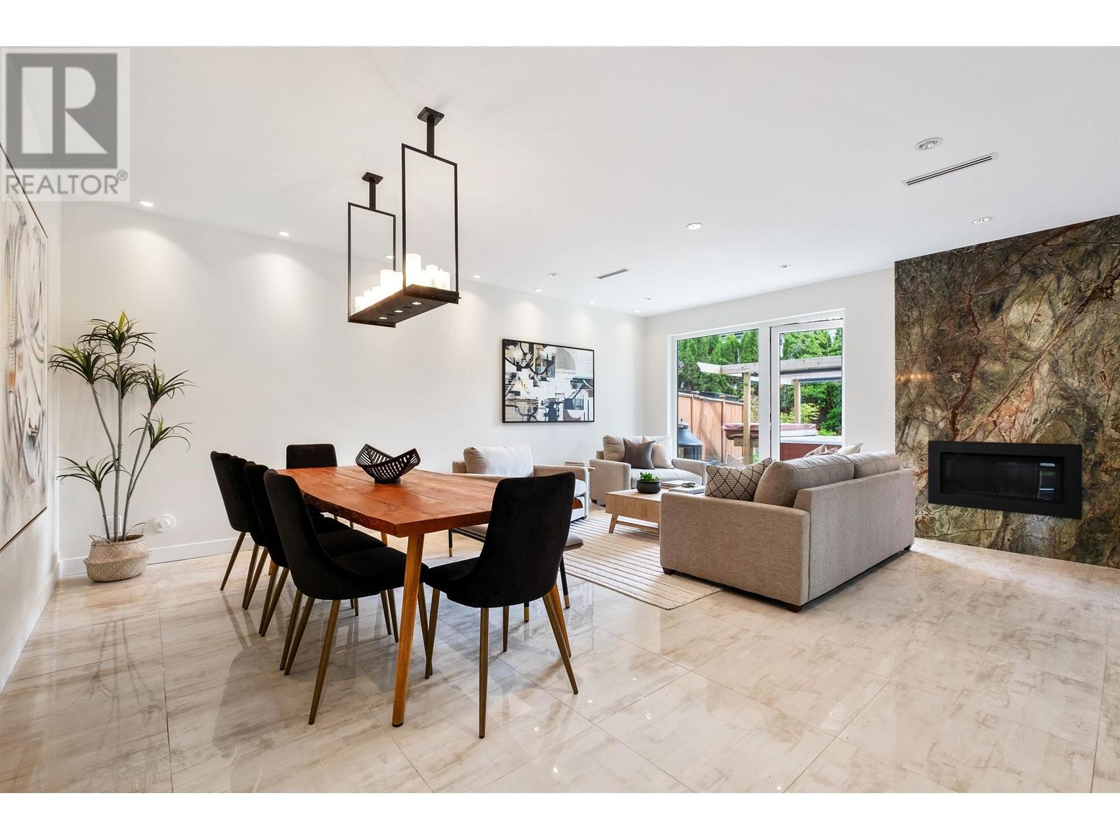 3606 Edgemont Boulevard, North Vancouver, British Columbia  V7R 2P7 - Photo 4 - R2828092