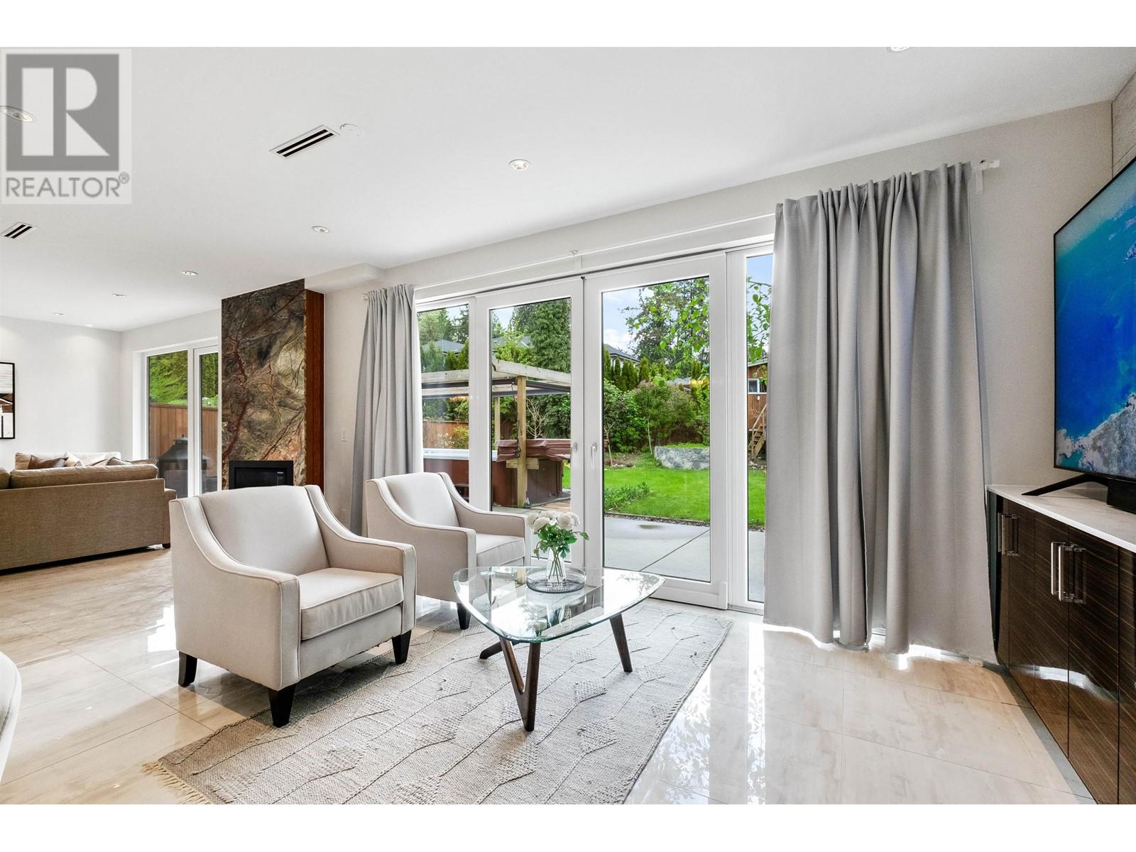 3606 Edgemont Boulevard, North Vancouver, British Columbia  V7R 2P7 - Photo 7 - R2828092