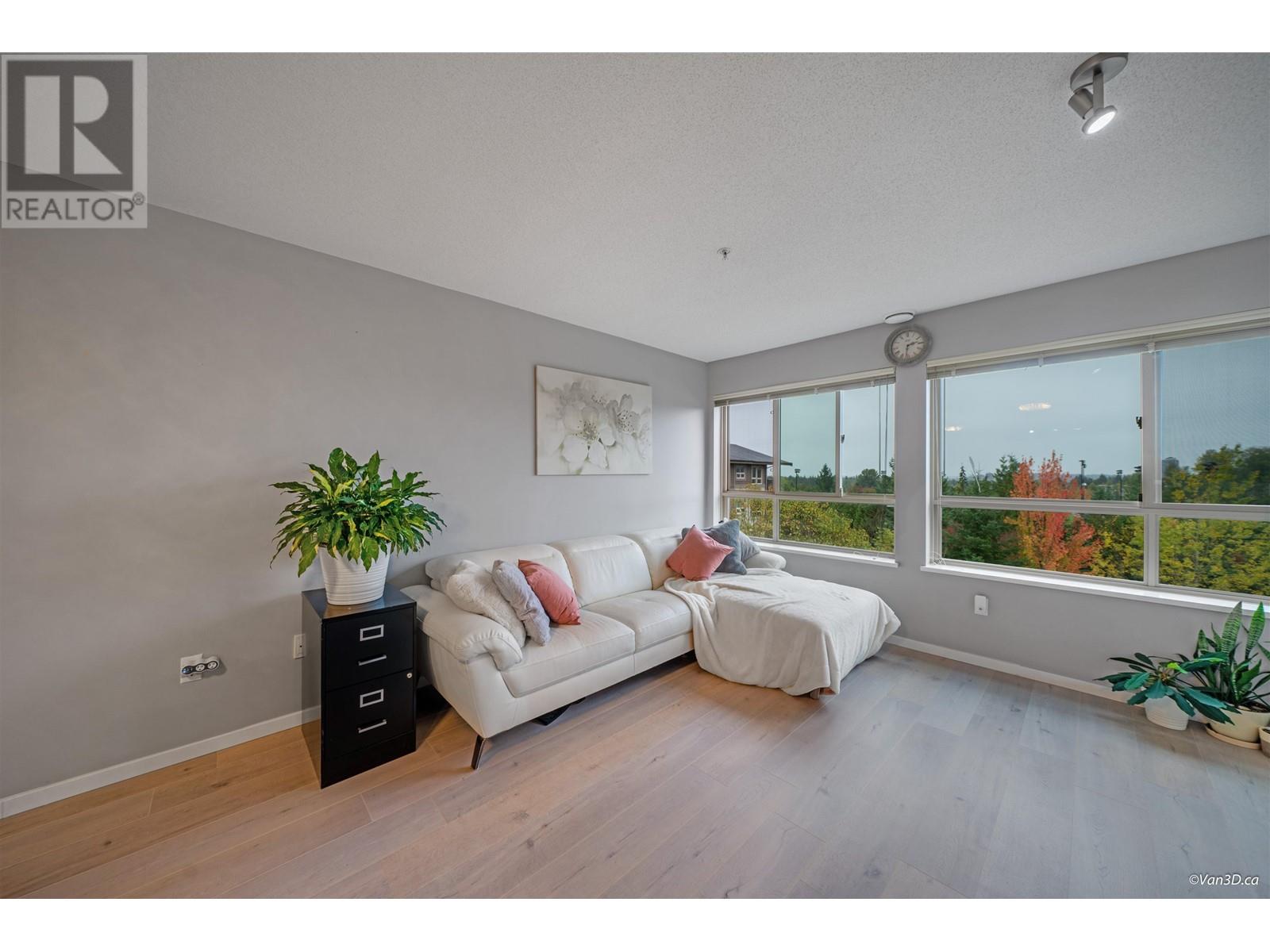 413 3132 Dayanee Springs Boulevard, Coquitlam, British Columbia  V3E 0B5 - Photo 2 - R2826910