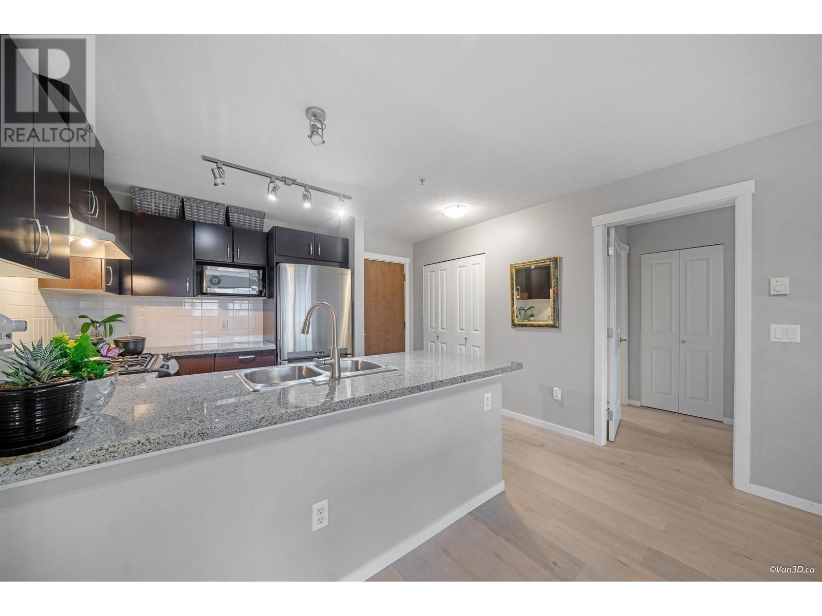 413 3132 Dayanee Springs Boulevard, Coquitlam, British Columbia  V3E 0B5 - Photo 14 - R2826910