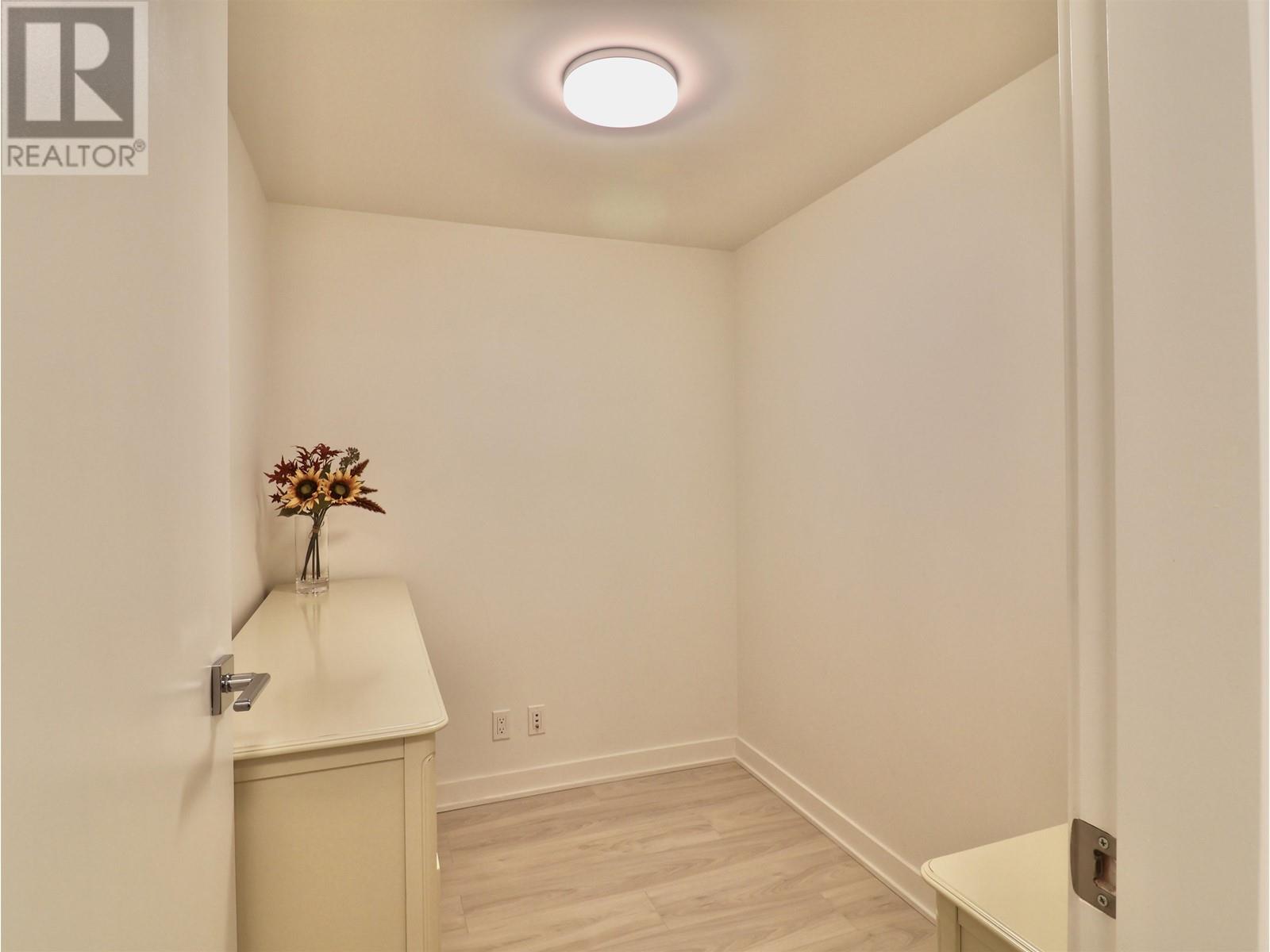 1604 1401 Hunter Street, North Vancouver, British Columbia  V7J 0E2 - Photo 9 - R2827948